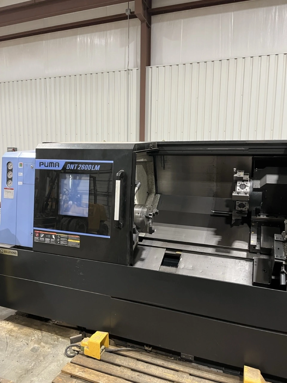 USED 2023 DN SOLUTIONS PUMA DNT 2600LM