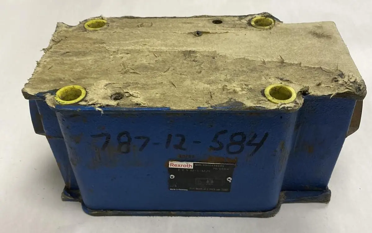 USED REXROTH R900436495