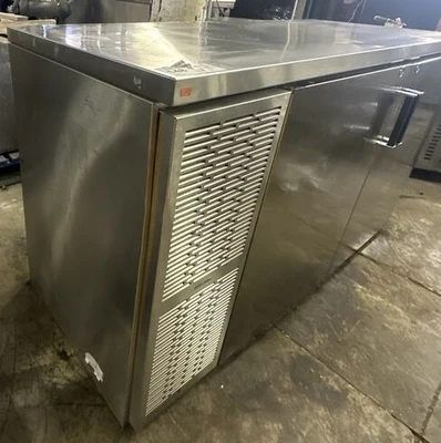 174-0199 Perlick BS2DS 60" Self Contained Back Bar Cooler