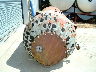 2450 L M/S R/Ld Vertical Pressure Vessel
