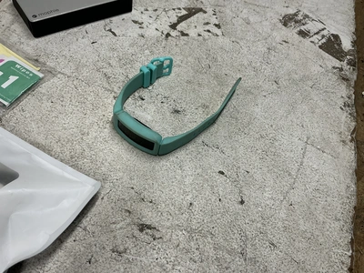 Used IPHONES FITBIT Estate & Personal Property Michigan US | Miedema Asset Management Group #1760779