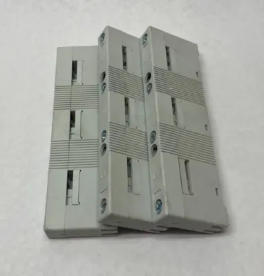 Used RITTAL BUSBAR SUPPORT BRACKET FOR BUSBAR SYSTEMS Miscellaneous MRO | Maverick Industrial Sales #1121957