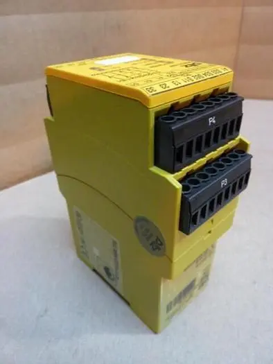 USED PILZ PNOZX8P24VDC3N/O2N/C2SO