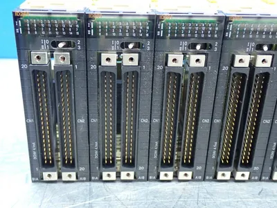 USED OMRON CJ1WID261