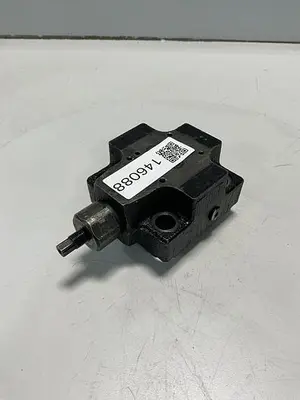 USED VICKERS CVCS 25 C3 S2 W 11 S32