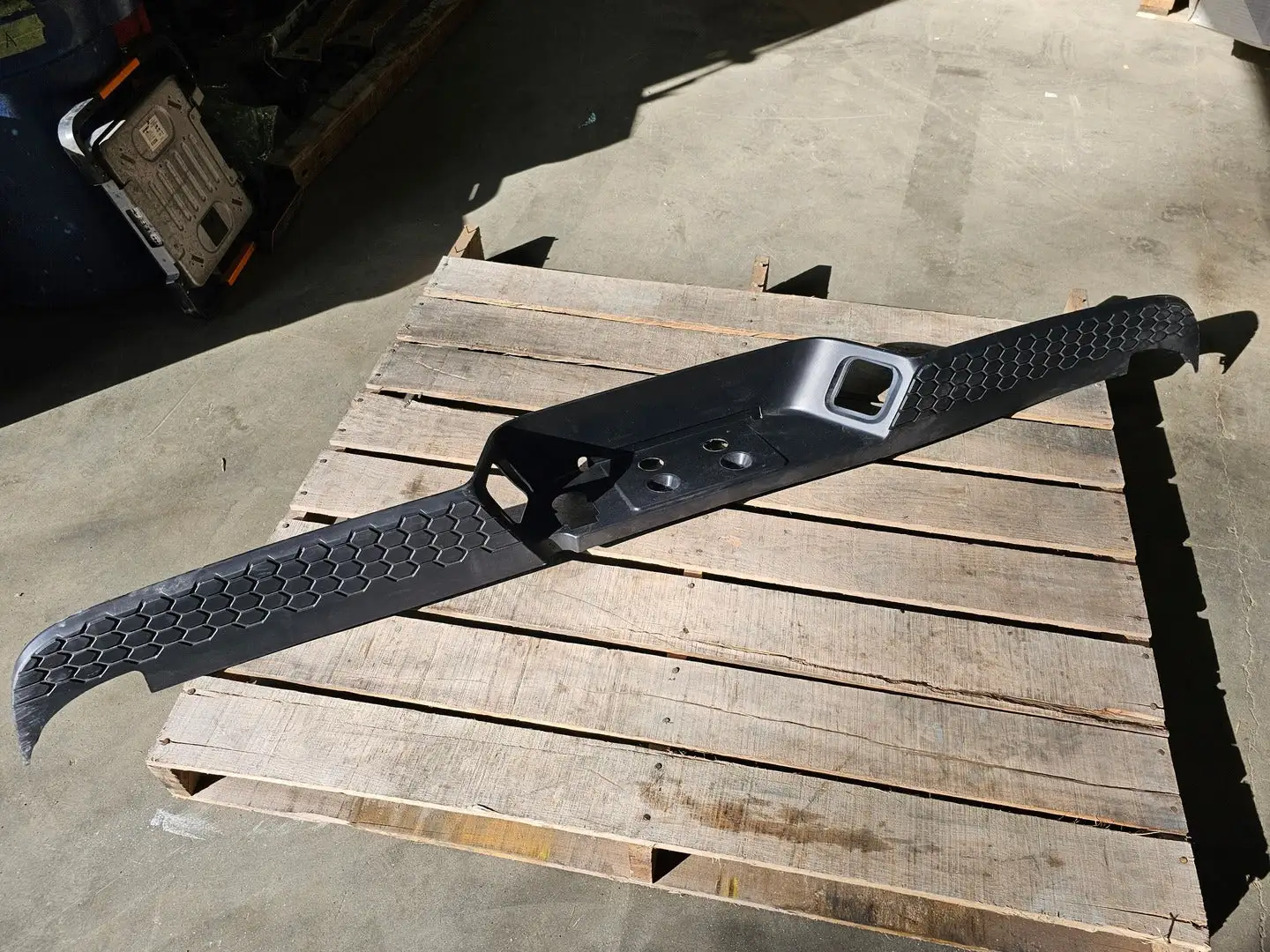 NEW MOPAR 68170762AB-001