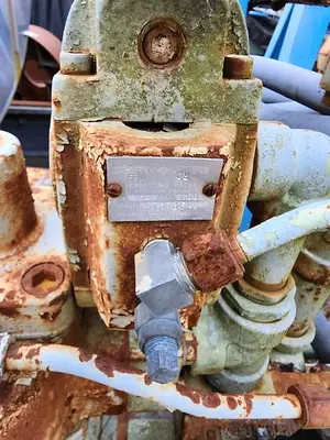 USED VICKERS 4525V-60A