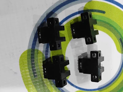 OMRON EE-SX 671 MICRO PHOTOELECTRIC SENSOR