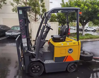 USED 2022 LG-FORKLIFT FL25-C
