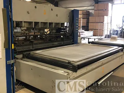 USED 1996 WEMHONER VARIOPRESS