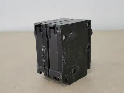 Used SIEMENS Q2100 Switchgears British Columbia CA | Lenmark #239823