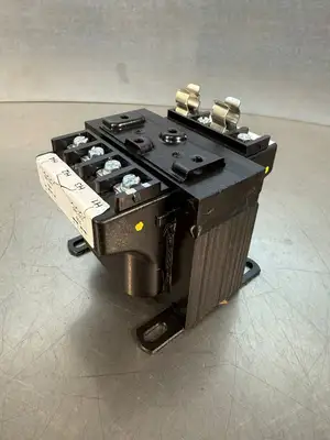 Eaton C0100E2A Ser.2 Voltage Transformer 100va 50/60Hz (9.3.3)