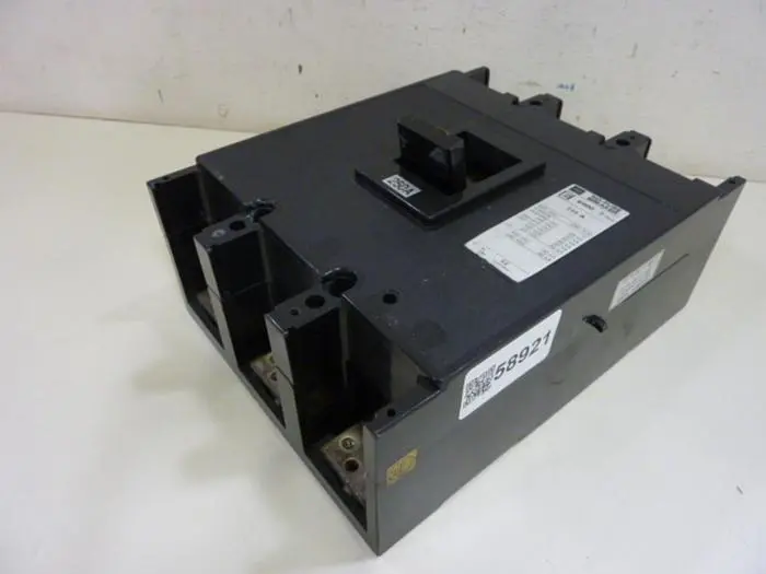 Used TOSHIBA E400 Circuit Breakers Michigan US | Ideal Machinery #573044