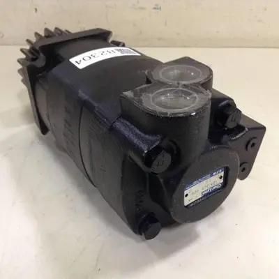 USED CHAR LYNN 1091319 006