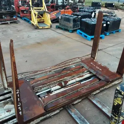 USED 2023 CASCADE 140D-TAL