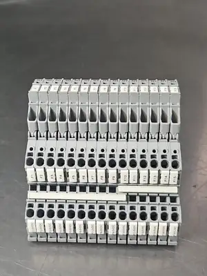 Waco 2002-2611/1000-0541 Teminal Blocks lot w/15 loc3C30