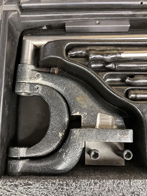 Used _UNKNOWN_ _UNKNOWN_ Radius Attachments Michigan US | Miedema Asset Management Group #1360872