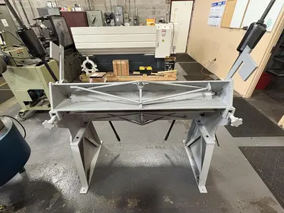 Used 2016 KING INDUSTRIAL 48" 12 GA BOX & PAN BRAKE Press Brakes Ontario CA | Trader Machinery Inc #1348251