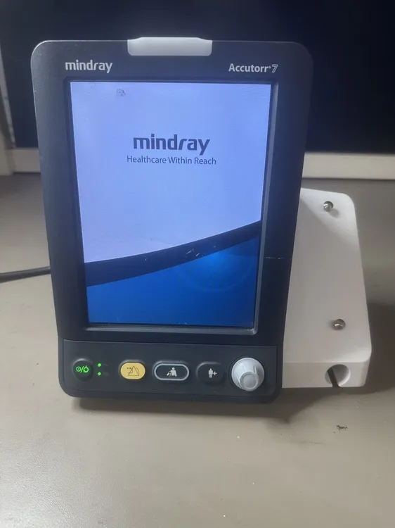 Used MINDRAY Accutorr 7 Patient Monitors California US | Surplus Service #1465144