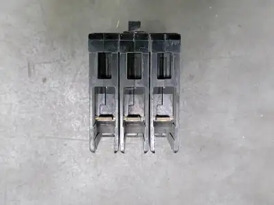 USED SIEMENS ED43B070