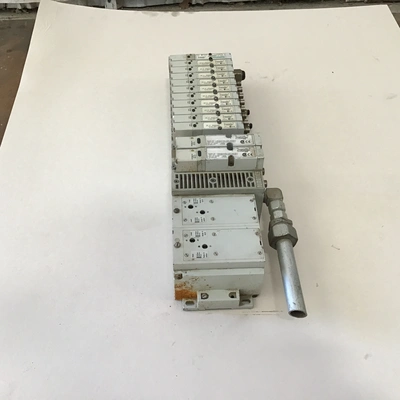 Numatics 051BA/I51BA/122BA Series 14 Valve Manifold w/ 2 239-2057 Mods