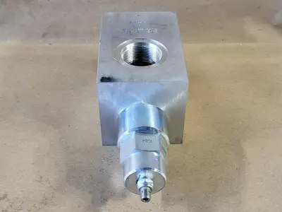NEW SUN HYDRAULICS 1HV4-A2