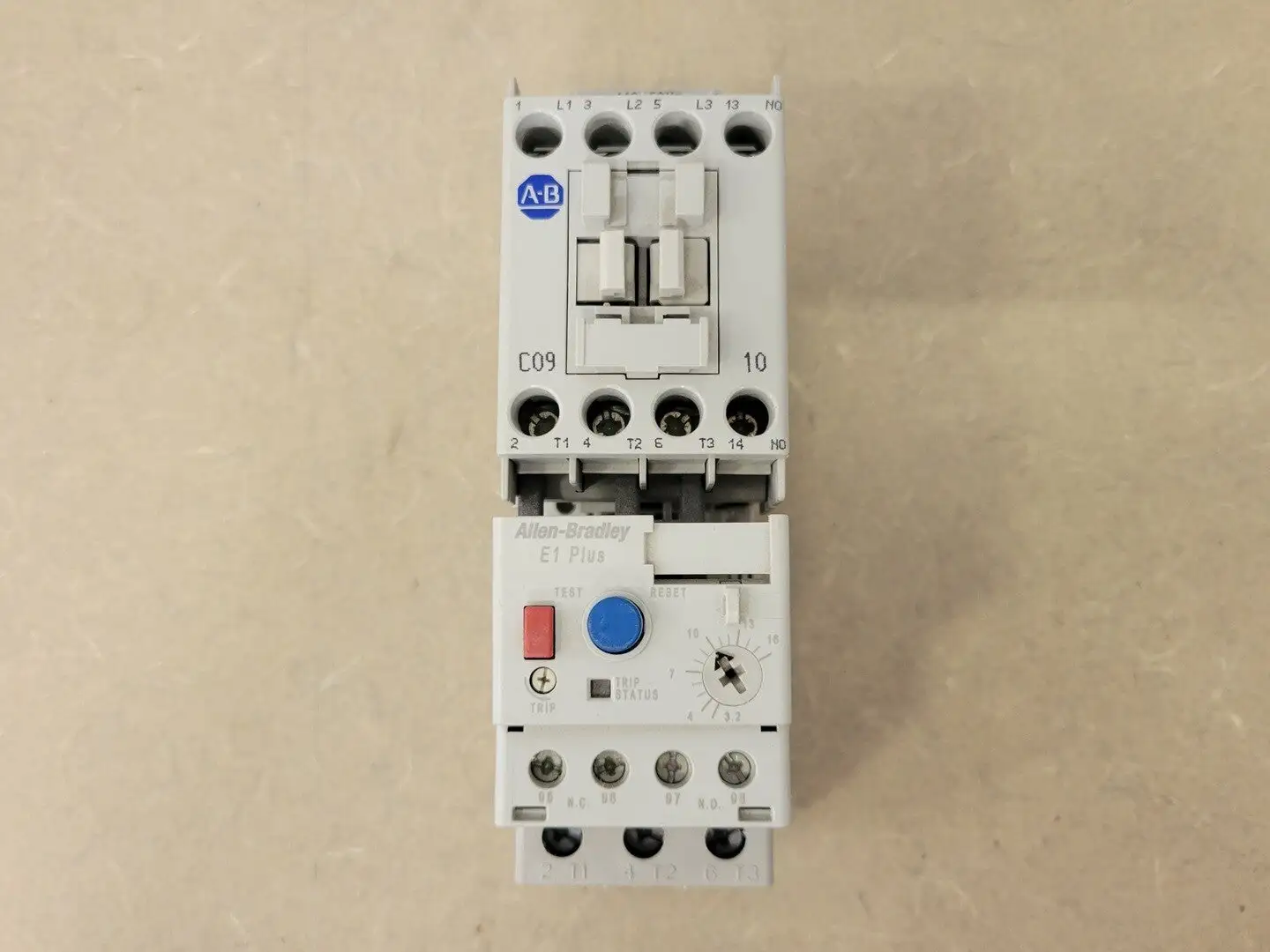 USED ALLEN-BRADLEY 100-C09*10