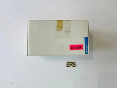 Omron V680-CA5D02-V2 Programmable Controller PLC Module #K-1467