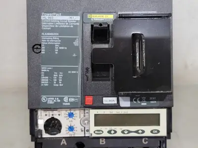 NEW SQUARE D HLA36060U53X