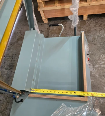 Manual L-Bar Sealing & Cutting Machine for Shrink Film Packaging Rental