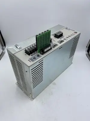 USED ALLEN-BRADLEY ALLEN-BRADLEY 2098-DSD-HV030-SE SERB