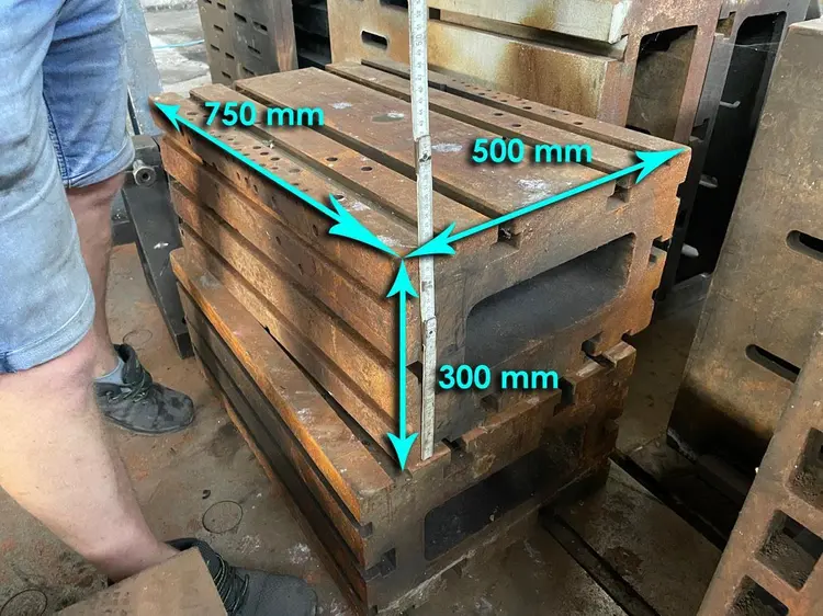 Used CLAMPING BLOC 750 X 500 X 300 MM Angle Plates BE | Apt International N.V #366280