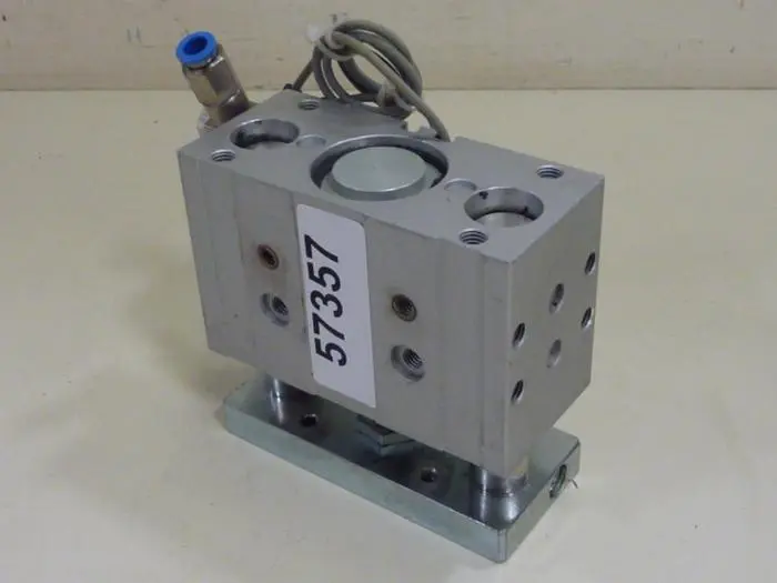 USED FESTO DFM-40-25-P-A-GF