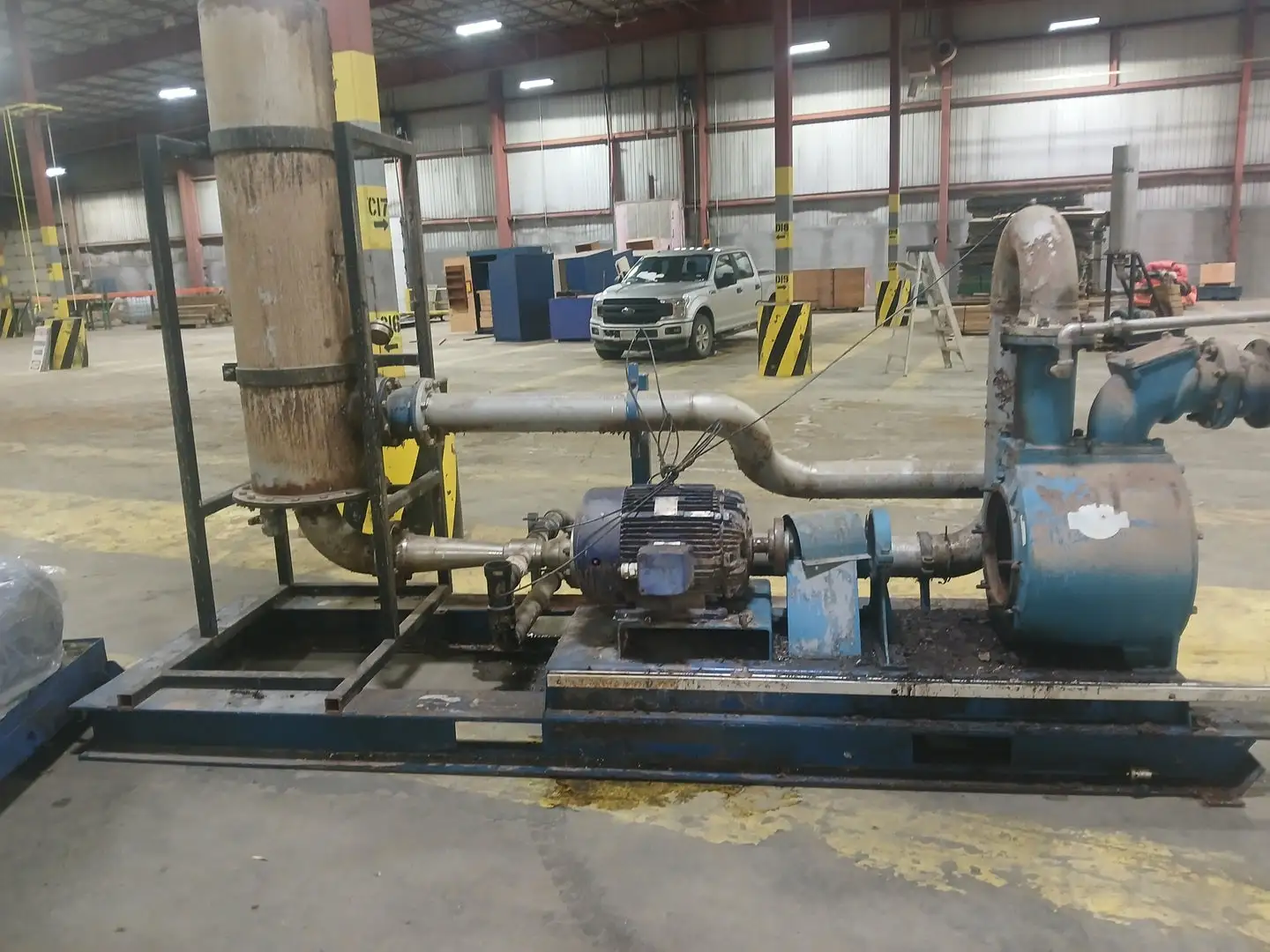 USED CROWN P06LC