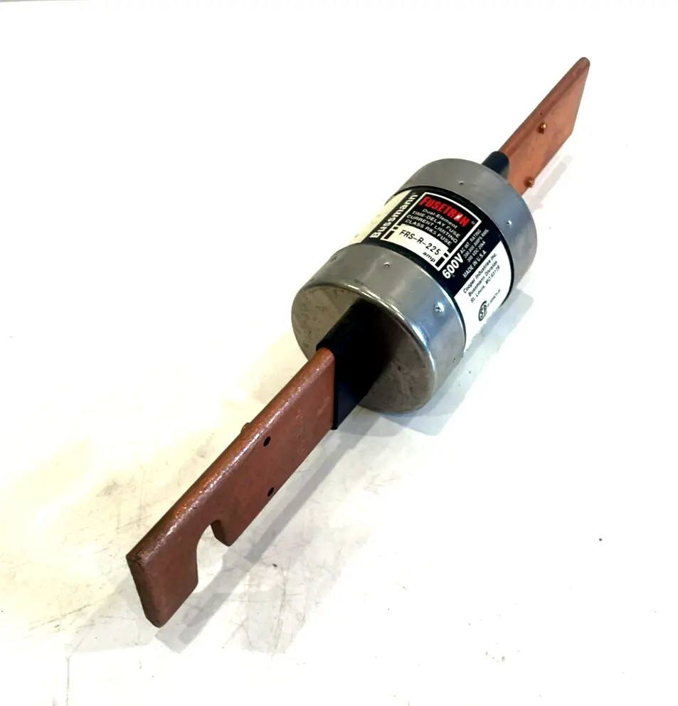 NEW BUSSMANN FRS-R-225 FUSE 600 V 225AMP FRSR225