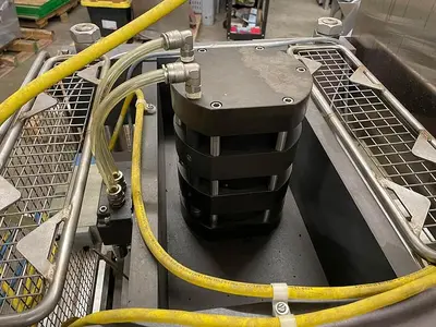 USED 2009 RAQUE TRAY SEALER 4970-1