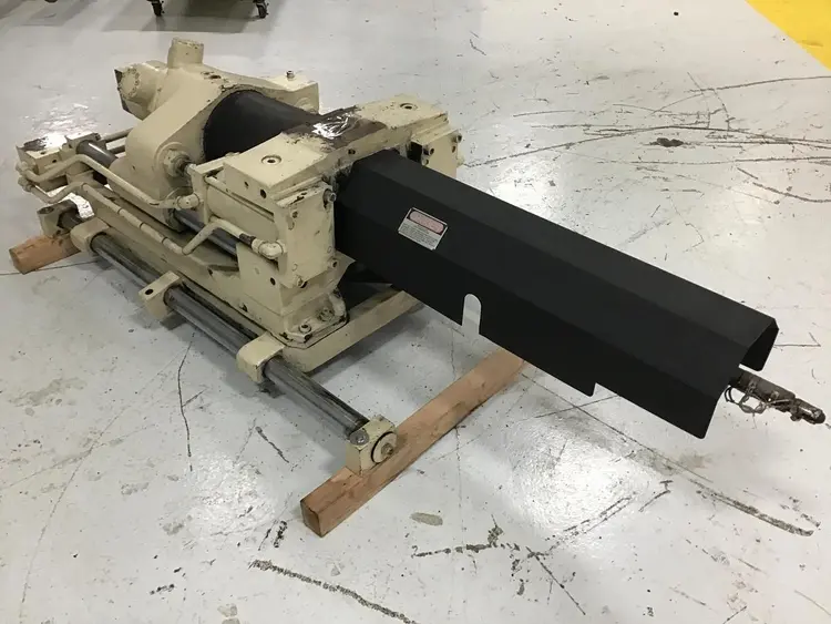 Used CINCINNATI MILACRON VT300-29 / IU Injection Molding Parts Michigan US | Ideal Machinery #1131565