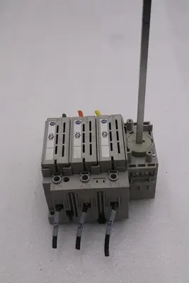 194R-N30-1753 Allen Bradley Disconnect Switch Stock K-633A