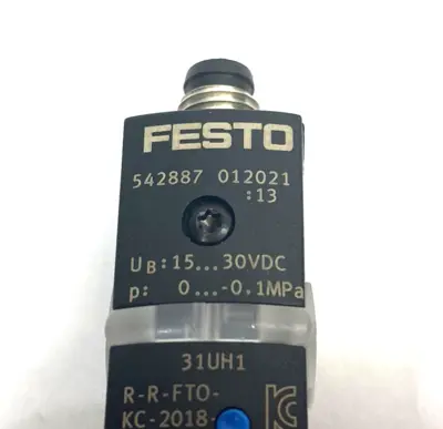 USED FESTO SWITCHABLE PRESSURE SENSOR SDE5-V1-FP-Q6-P-M8