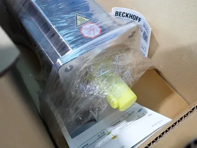 New | in-Stock BECKHOFF AM85522JH00000 Motors (misc) Ohio US | HGR 24 #1006012
