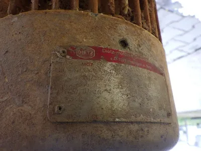 1993 ALLGAIER WERKE TSM 950/3 Screen Round (Sweco Type) | Perry Equipment (21)