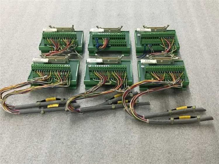 Used PHOENIX CONTACT PHOENIX CONTACT UMK-SE11,25-1 Misc Electrical & Power Parts BE | Apt International N.V #363962