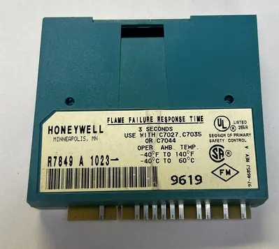 USED HONEYWELL R7849A1023