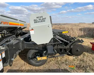Used CRUSTBUSTER _UNKNOWN_ No-Till Drills Iowa US | Keast Enterprises #1360247