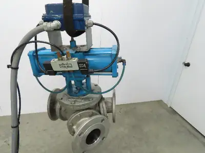 Chicago Valves 3" Flanged 3-Way Ball Valve With Pneumatic Actuator