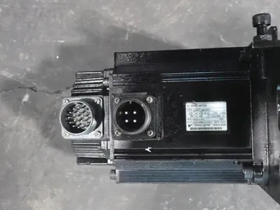 Used 2005 YASKAWA ELECTRIC SGMG09AABB Servo Motors | HGR 24 #730919