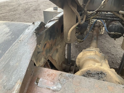 USED 2008 OTTAWA 4X2 YARD SPOTTER