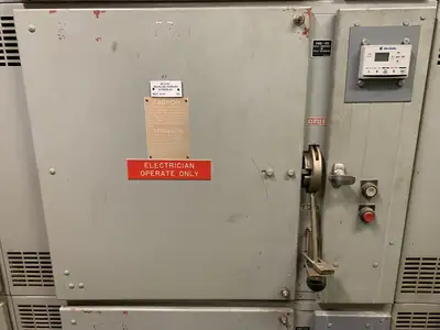 Medium Voltage Switchgear, 1200 Bus Amps, 4160 Bus Volts