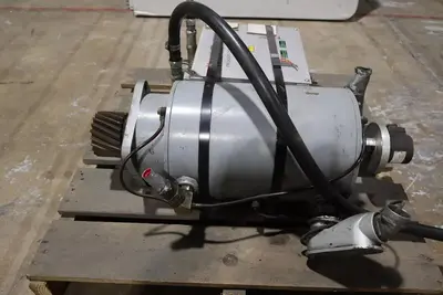 MARQUIP 9917497/ 01K25L5082AD SERVO DRIVE IPM LIQUID-COOLED UNIT STOCK S-586