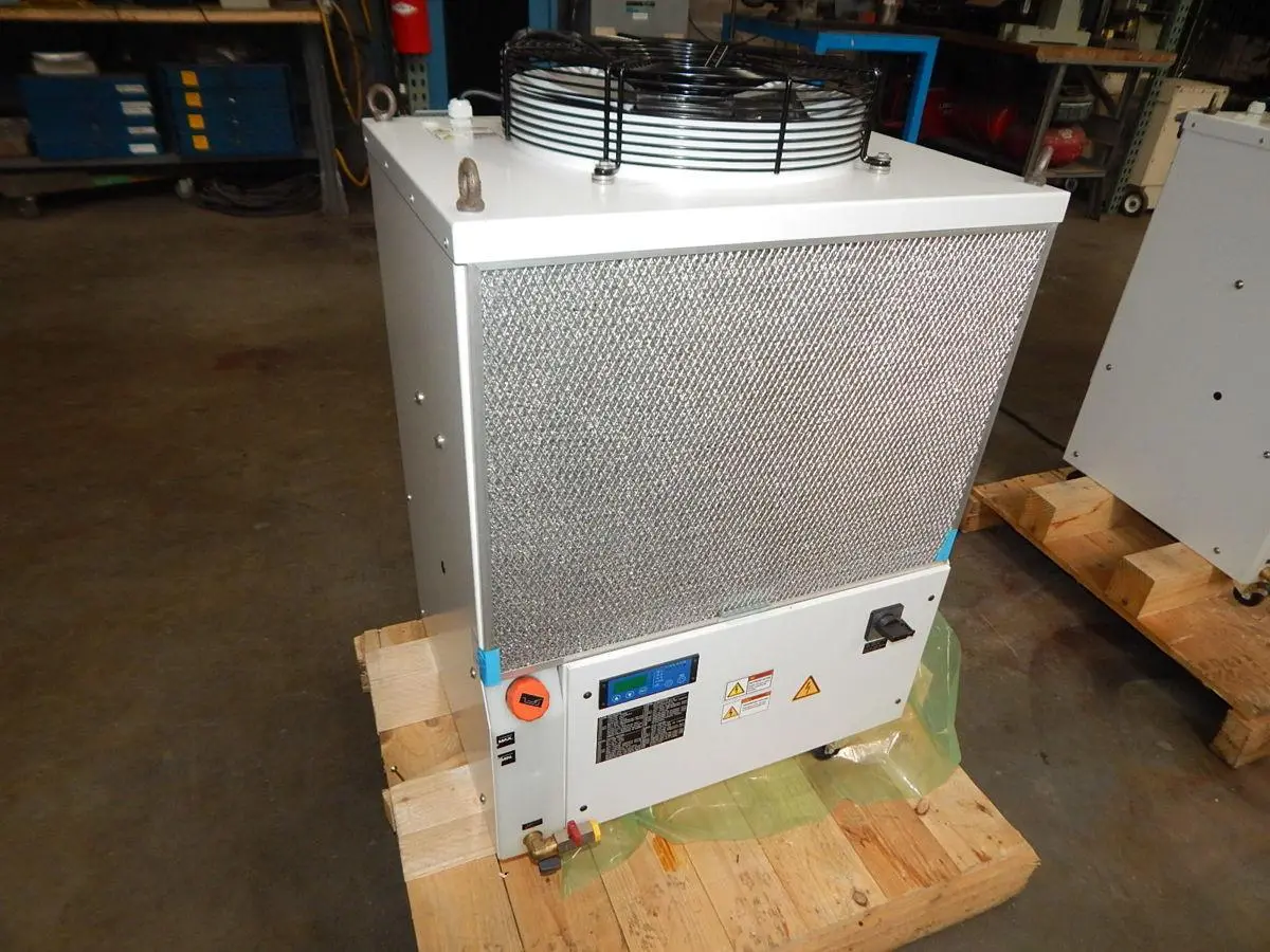 Used H.I.B. SYSTEMTECHNIC RFCS-G2-001500-W-L-R25-2-IW-UL Chillers Texas US | Aucto #1307242